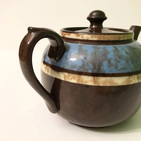 Vintage  Sudlows Burslem Ceramic Striped Teapot Made in England Small Chip - Picture 5 of 16